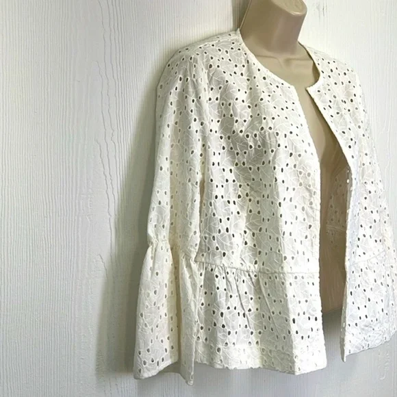 Zara - Embroidered White Open Front Ruffle With Bell Sleeves Jacket Size Medium - Picture 4 of 14